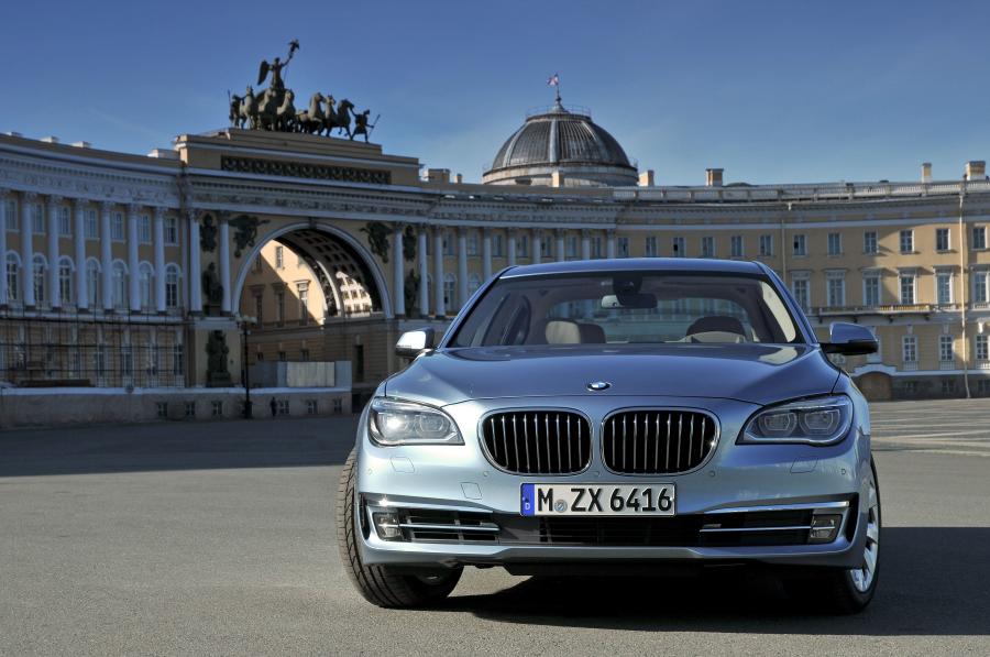  BMW ActiveHybrid 7 2013 года  (фото 31 из 36)